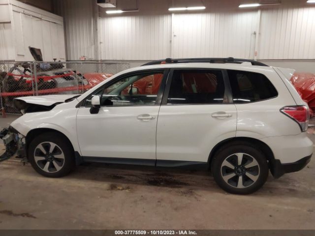 JF2SJAJC1HH565442 Subaru Forester Limited
