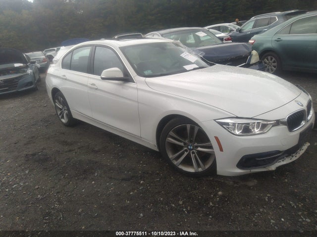 BMW 330i Xdrive 2018 WBA8D9G59JNU67688 Image 1