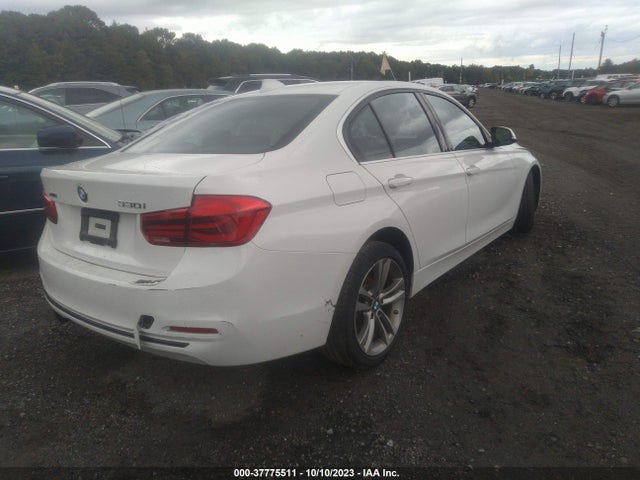 BMW 330i Xdrive 2018 WBA8D9G59JNU67688 Image 4
