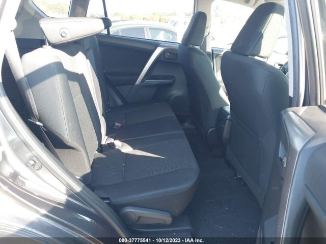 Toyota RAV4 LE 2016 JTMBFREV0GJ073115 Image 8