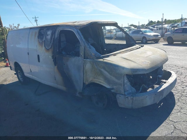 2018 1GCWGBFP5J1254675 main image