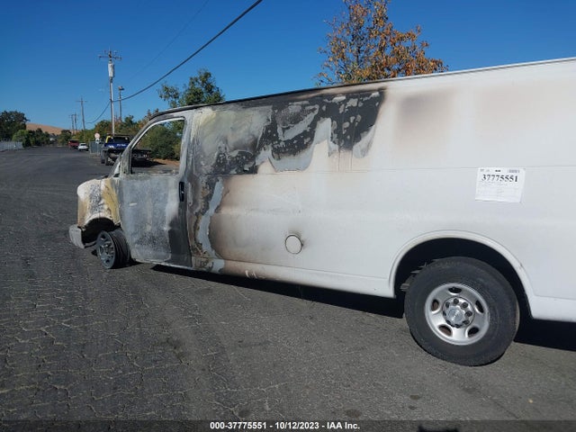 Chevrolet Express 2500 Work Van 2018 1GCWGBFP5J1254675 Image 13