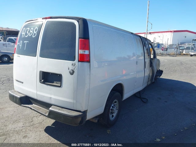 Chevrolet Express 2500 Work Van 2018 1GCWGBFP5J1254675 Image 4