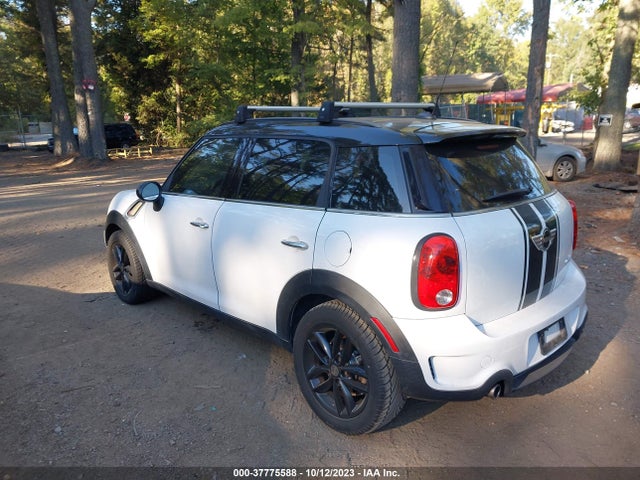 2012 MINI COOPER COUNTRYMAN WMWZC3C58CWL83840 Photo 2