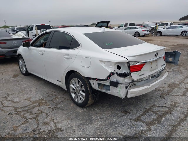 JTHBW1GG8F2095290 Lexus Es 300h Hybrid