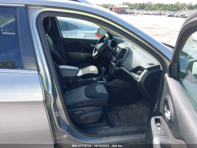 1C4PJMCB4EW125037 Jeep Cherokee Latitude