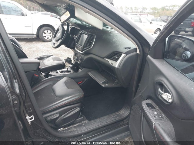2016 JEEP CHEROKEE TRAILHAWK VIN: 1C4PJMBS8GW131704