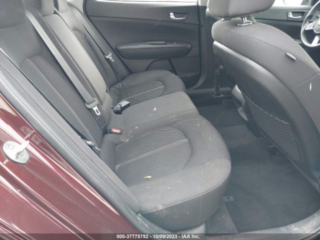 5XXGT4L32KG278953 KIA Optima Lx