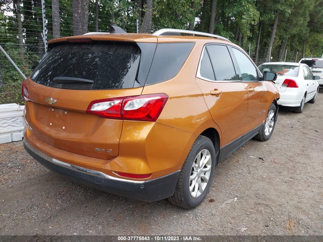 Chevrolet EQUINOX LT 2018 2GNAXSEV3J6102778 Image 4