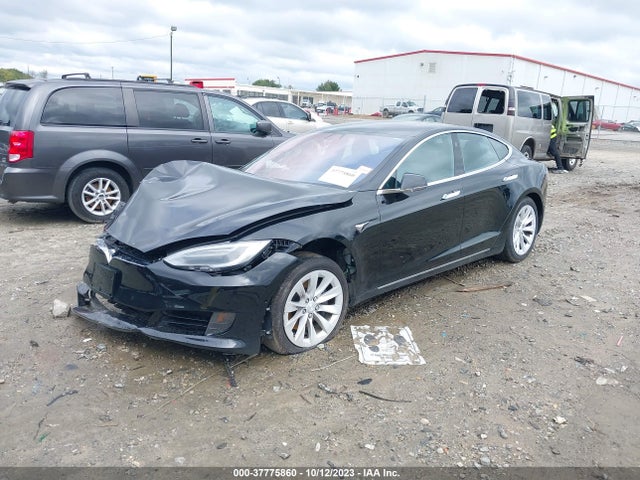 5YJSA1E15HF208773 Tesla Model S 60/75