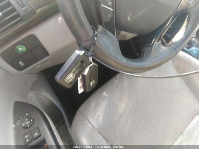 1HGCR2F81HA031907 Honda Accord Sedan Ex-l
