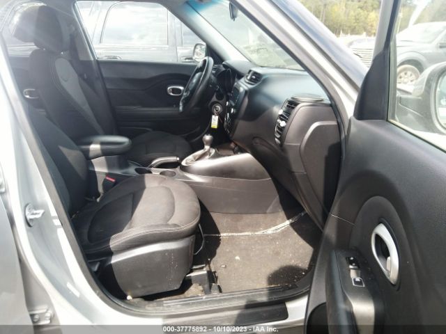 KNDJP3A54H7467646 KIA SOUL +