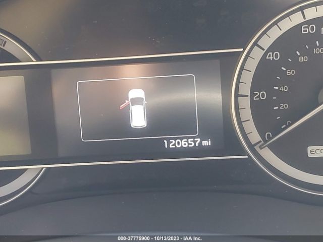 KNDCB3LC3K5260235 KIA NIRO LX