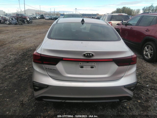 KIA Forte Lxs 2019 3KPF24AD1KE049375 Image 16