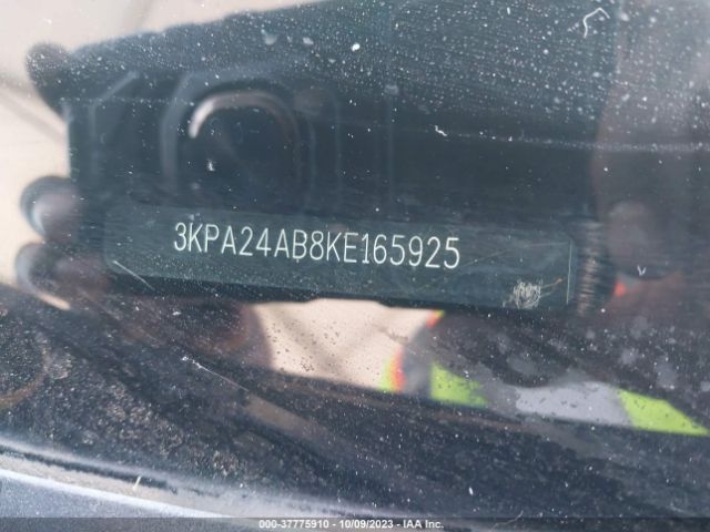 3KPA24AB8KE165925 KIA RIO S