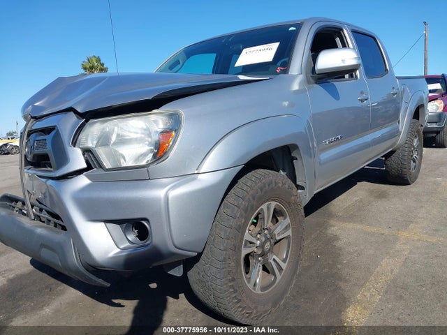 Toyota Tacoma Prerunner 2014 5TFJU4GNXEX054695 Image 2