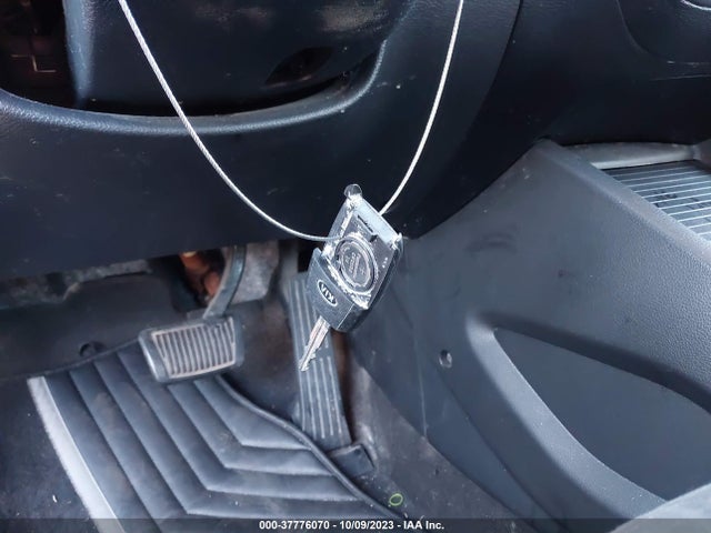 KIA FORTE LX 2016 KNAFX4A69G5506663 Image 11