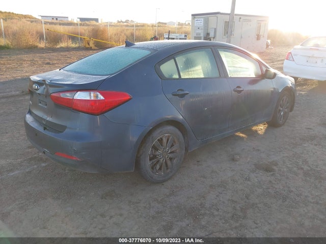 KIA FORTE LX 2016 KNAFX4A69G5506663 Image 4