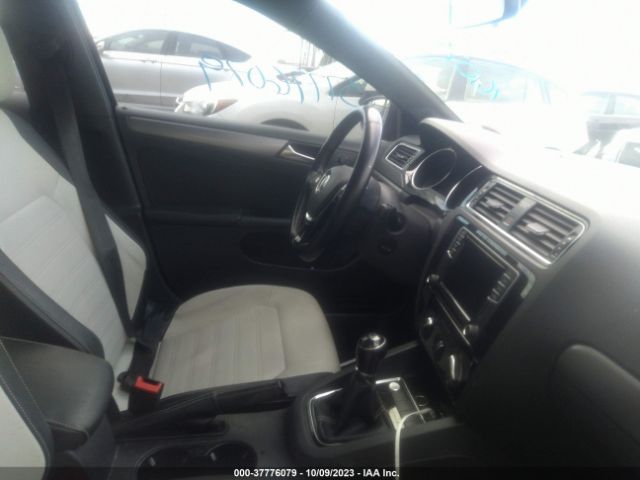 3VWB17AJ6GM286382 Volkswagen Jetta 1.8t Sport