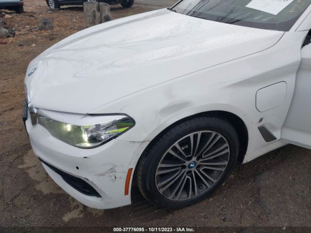 WBAJA9C59KB388489 BMW 5 Series 530e Iperformance
