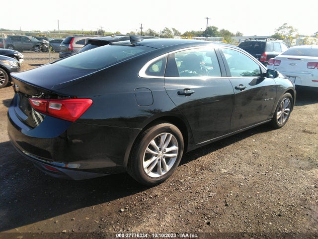 Chevrolet MALIBU LT 2018 1G1ZD5ST8JF131555 Image 4