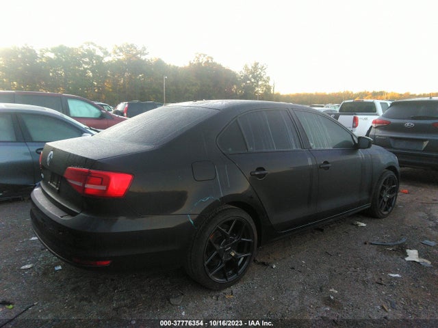 3VW2K7AJ7FM340073 Volkswagen Jetta Sedan 2.0l S