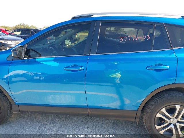 2018 TOYOTA RAV4 LE VIN: JTMZFREV1JJ747066