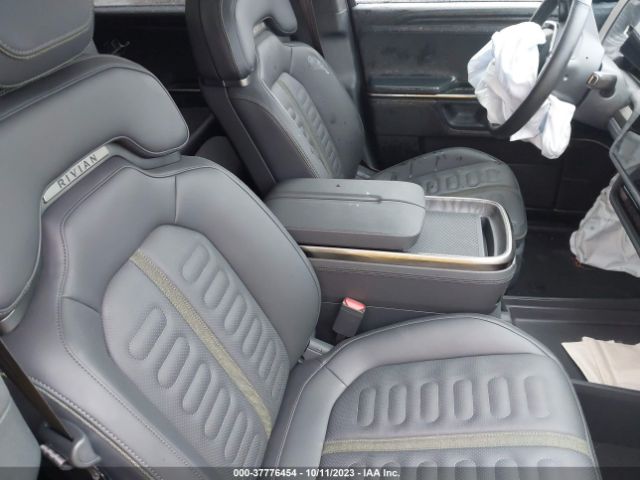 2022 RIVIAN R1S 7PDSGABL9NN002060 Photo 4