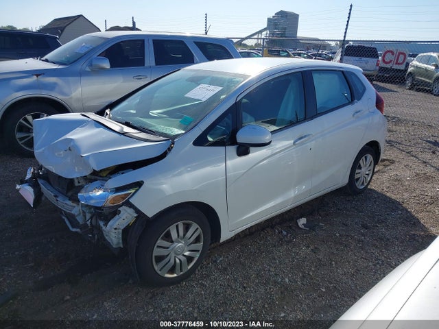 2015 HONDA FIT LX VIN: 3HGGK5H54FM775995