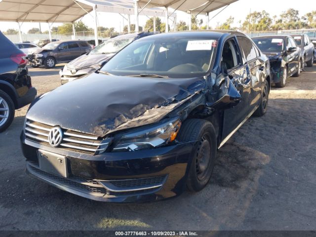 1VWAT7A34FC079030 Volkswagen Passat 1.8t S