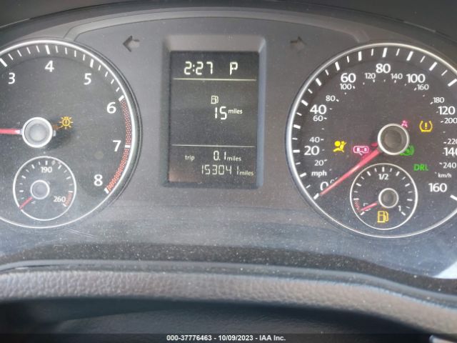 1VWAT7A34FC079030 Volkswagen Passat 1.8t S