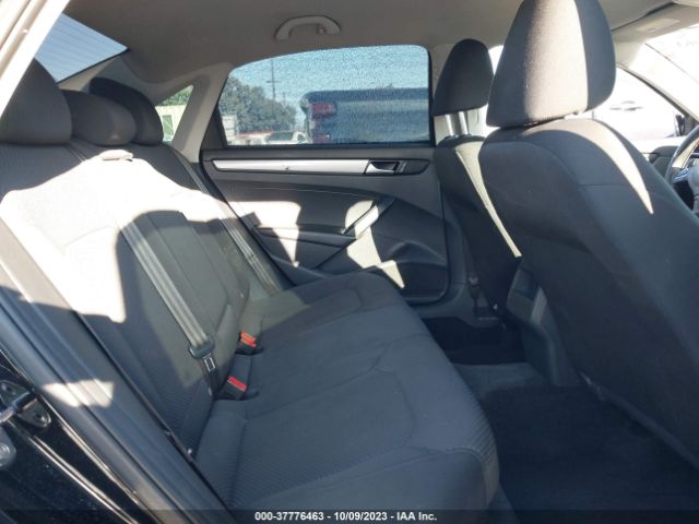 1VWAT7A34FC079030 Volkswagen Passat 1.8t S