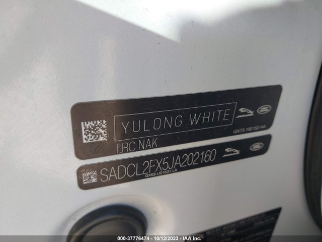 2018 JAGUAR F-PACE SADCL2FX5JA202160 Photo 8