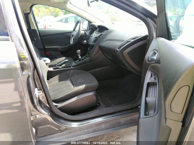 2016 FORD FOCUS SE VIN: 1FADP3FE3GL305248