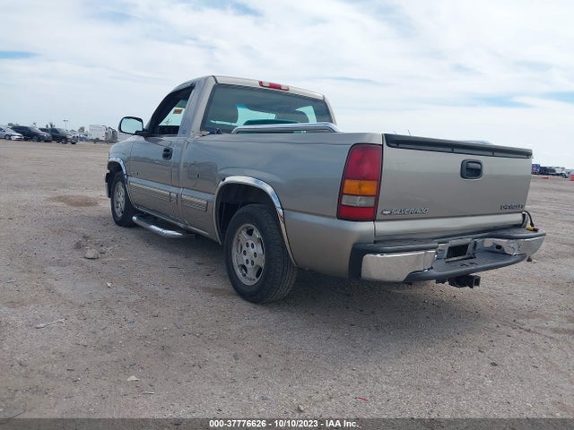 2001 CHEVROLET SILVERADO 1500 LS VIN: 1GCEC14V81Z211761