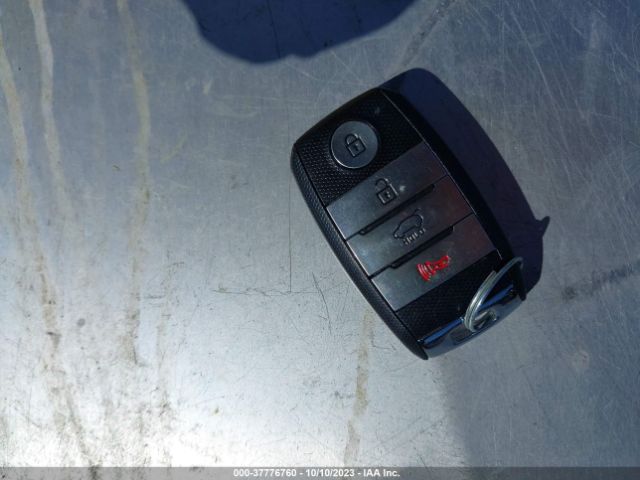 KNDJX3A55F7165540 KIA Soul !