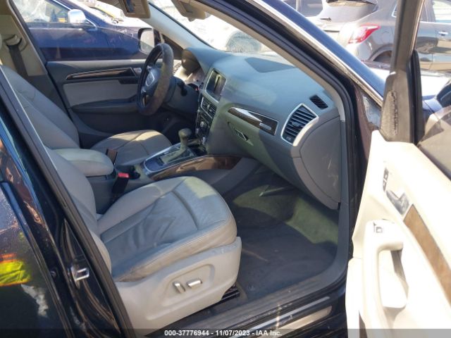 WA1LFAFPXEA026400 Audi Q5 Premium Plus