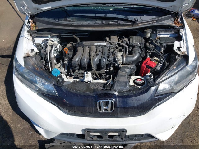 Honda FIT LX 2016 JHMGK5H51GX008582 Image 10