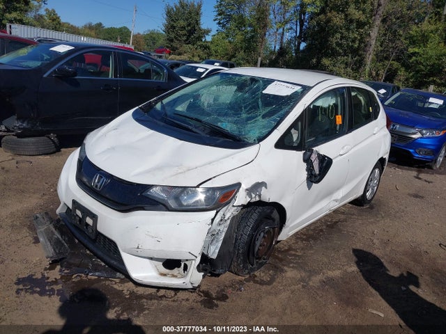 Honda FIT LX 2016 JHMGK5H51GX008582 Image 2