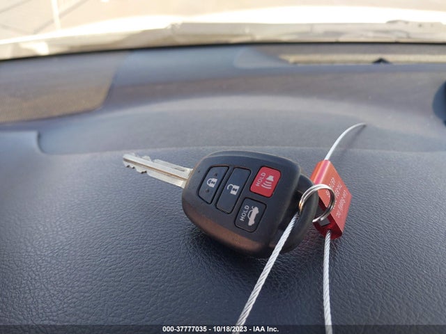 2015 TOYOTA CAMRY XLE/SE/LE/XSE VIN: 4T1BF1FK3FU089260