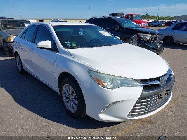 2016 TOYOTA CAMRY XLE/SE/LE/XSE VIN: 4T4BF1FK8GR536950