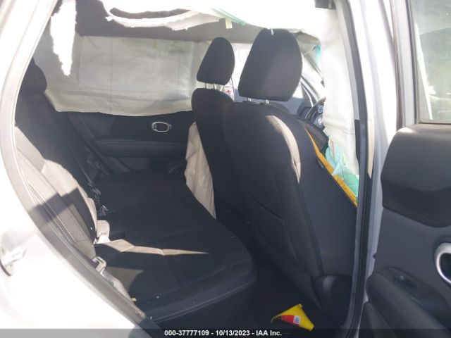 KNDJN2A23E7727925 KIA Soul Base