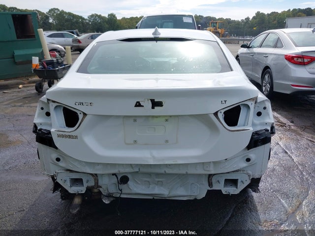 Chevrolet CRUZE LT 2018 1G1BE5SM9J7172939 Image 17
