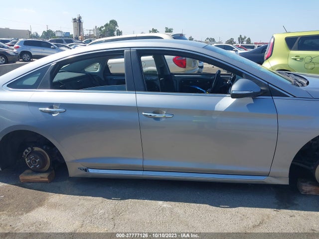 2016 HYUNDAI SONATA 2.4L SPORT VIN: 5NPE34AF5GH405842