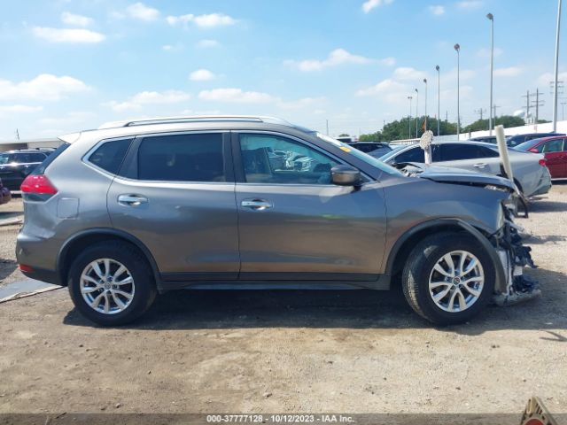 JN8AT2MV9HW255806 Nissan ROGUE SV