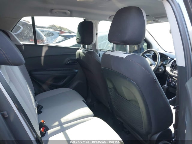 Chevrolet TRAX LS 2020 3GNCJKSB2LL155152 Image 8