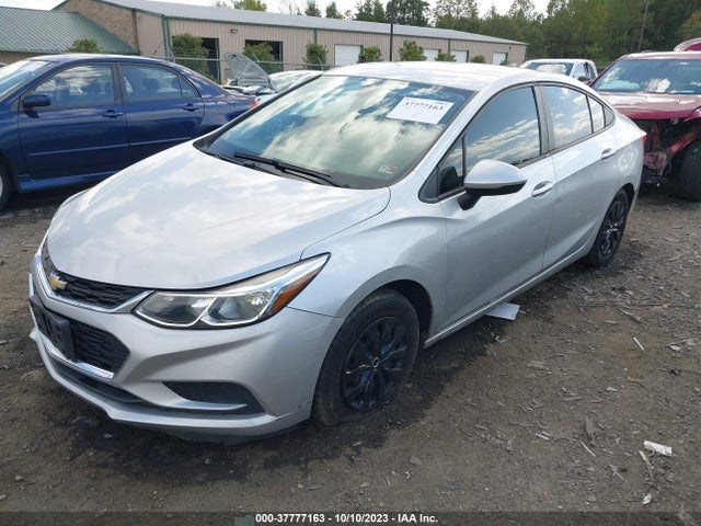 Chevrolet CRUZE LS 2017 1G1BC5SM7H7173314 Image 2
