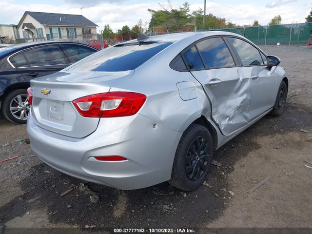 Chevrolet CRUZE LS 2017 1G1BC5SM7H7173314 Image 4