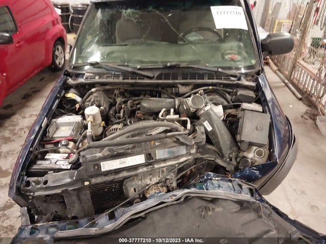 2002 CHEVROLET S-10 LS VIN: 1GCCT19W028158926