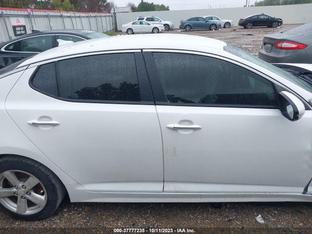 KIA Optima Lx 2015 KNAGM4A71F5647392 Image 13